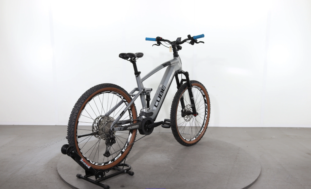 Cube Stereo Hybrid 120 Race 2023 – Bicicleta eléctrica de montaña reacondicionada