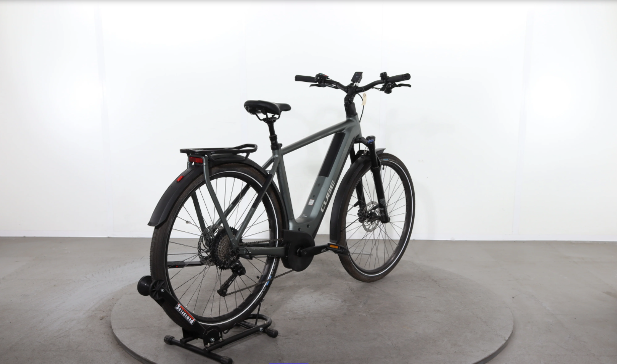 Cube Kathmandu Hybrid Pro 750 2023 – Bicicleta eléctrica híbrida reacondicionada