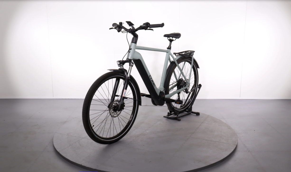 Cube Kathmandu Hybrid One 625 2023 – Bicicleta eléctrica híbrida reacondicionada