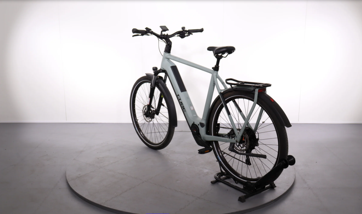 Cube Kathmandu Hybrid One 625 2023 – Bicicleta eléctrica híbrida reacondicionada