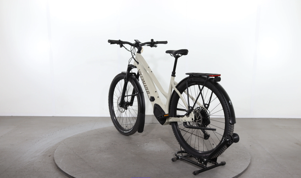 Specialized Turbo Tero 5.0 EQ 2026 – Bicicleta eléctrica híbrida reacondicionada