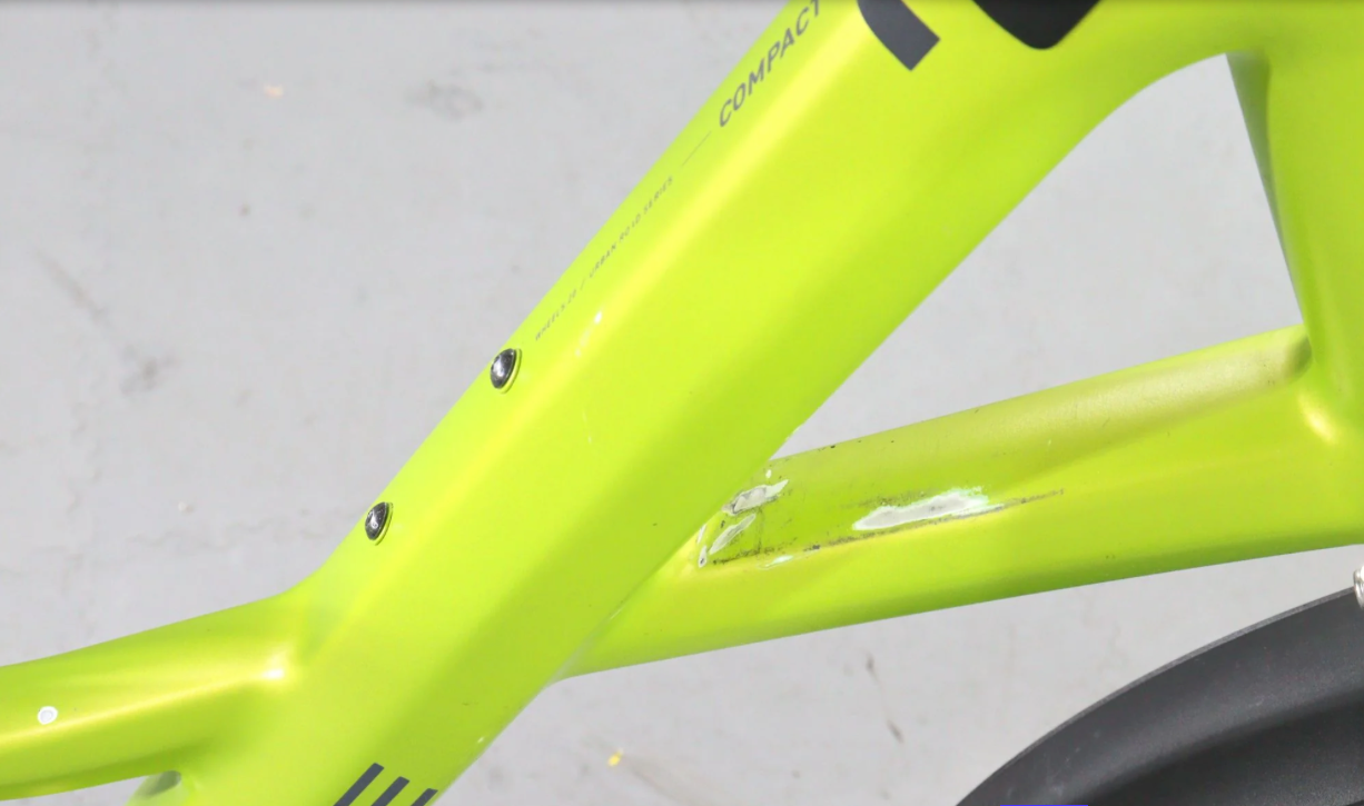Cube Compact Hybrid 2025 – Bicicleta eléctrica urbana reacondicionada