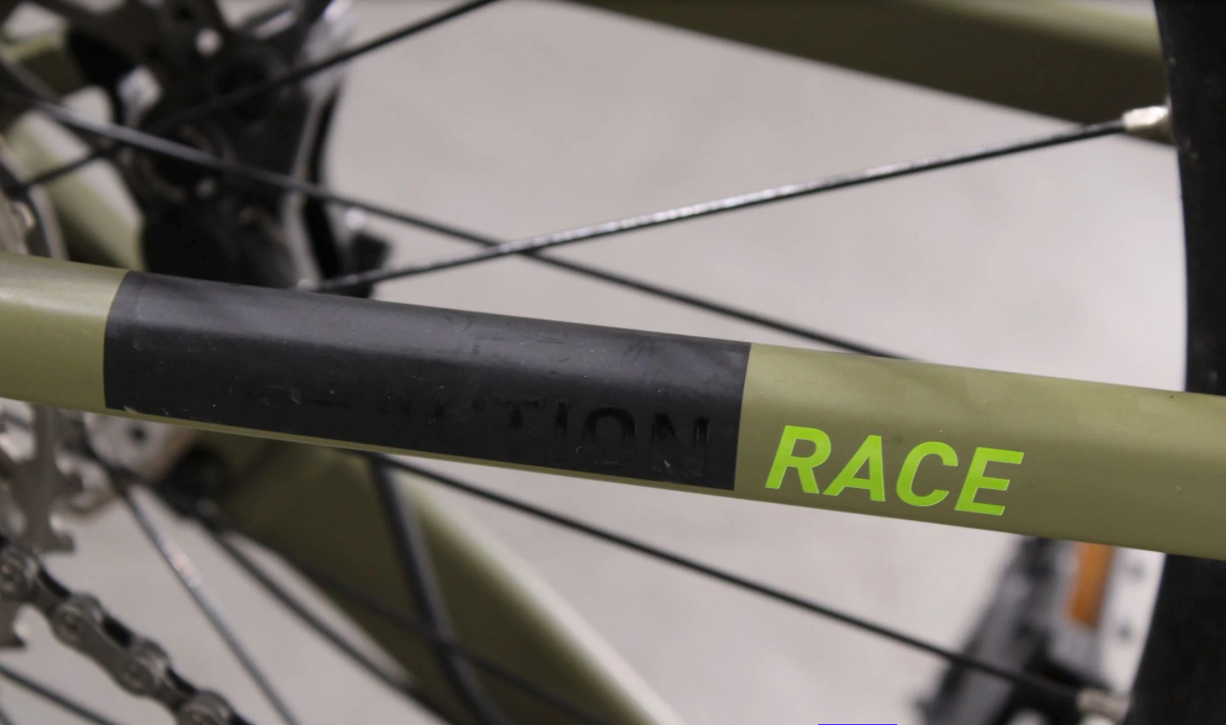 Cube Reaction Hybrid Race 750 2024 – Bicicleta eléctrica de montaña reacondicionada