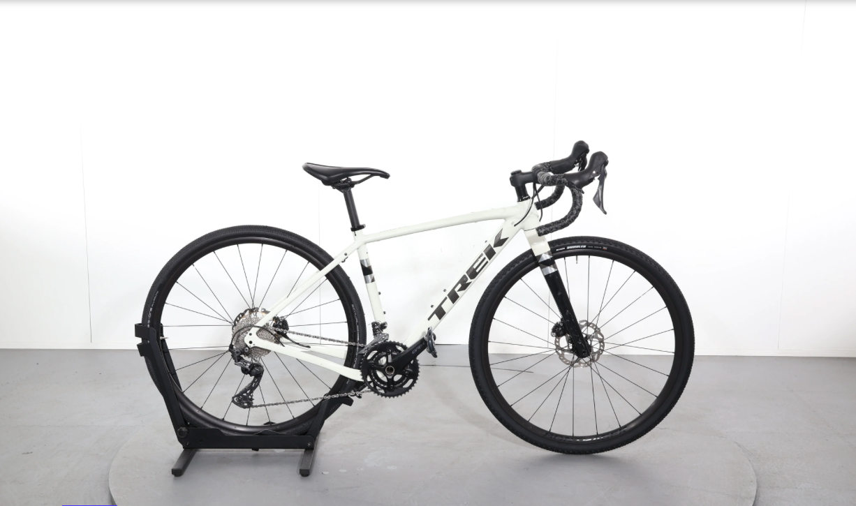Trek Checkpoint ALR 5 2025 – Bicicleta de carretera reacondicionada