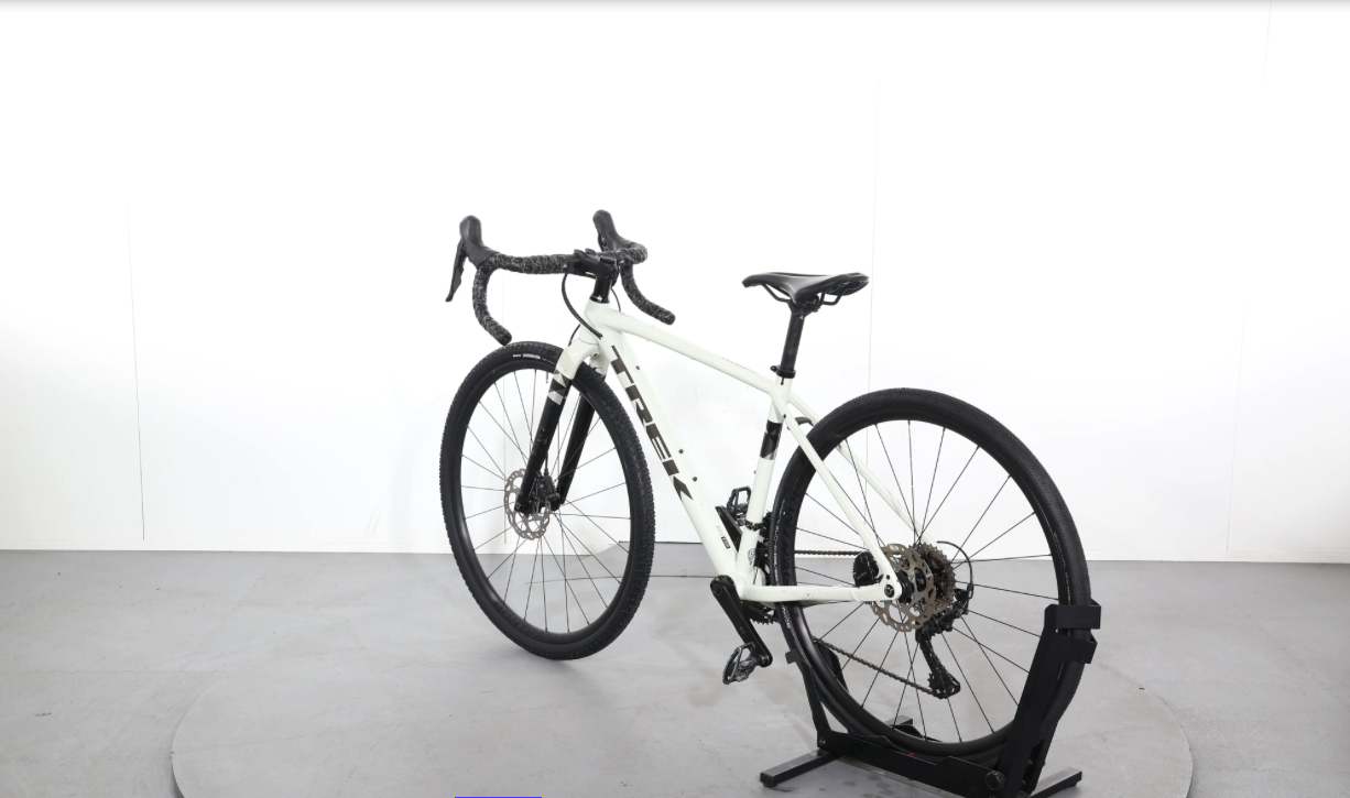 Trek Checkpoint ALR 5 2025 – Bicicleta de carretera reacondicionada