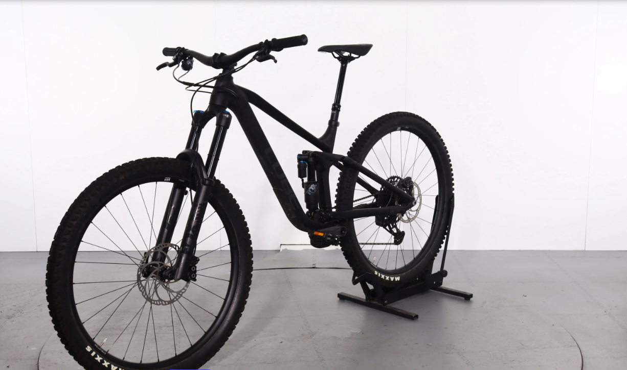 Cube ONE77 Pro 29 2023 – Bicicleta de montaña reacondicionada